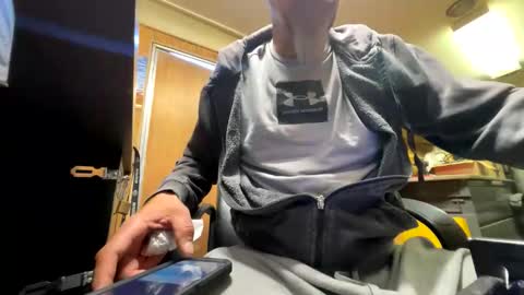Chris online show from April 29, 2:33 pm