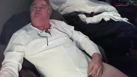 canamanxxx online show from January 8, 4:57 pm