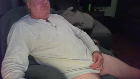 canamanxxx online show from December 20, 2:35 pm