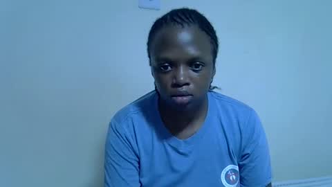 candiemaya online show from April 3, 6:15 pm