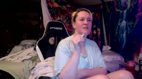 Candi online show from June 23, 6:54 am