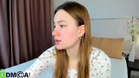 Candy online show from November 6, 1:19 am