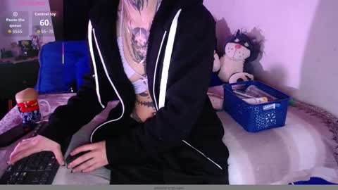 Sharon online show from December 2, 2:10 am