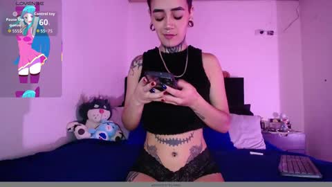 Sharon online show from November 2, 5:07 am