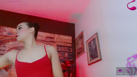 candy_walker__ online show from May 19, 1:23 am