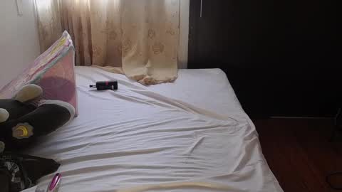 Candyce Holt online show from February 23, 8:55 pm