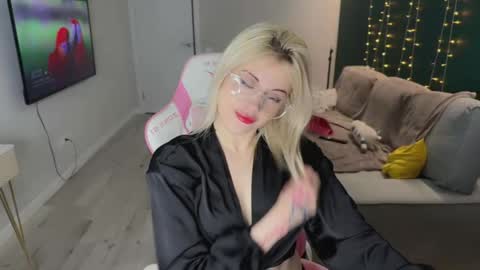 You can call me HH online show from March 24, 7:20 pm