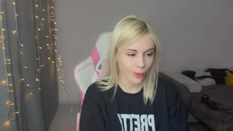 You can call me HH online show from March 12, 8:01 pm