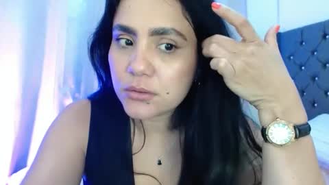 candy online show from December 20, 4:31 am