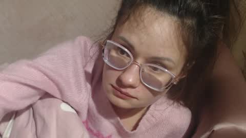 say meow and send tip  online show from March 26, 6:02 pm