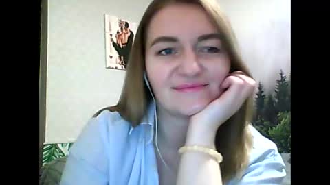 Daisy online show from March 7, 9:38 pm