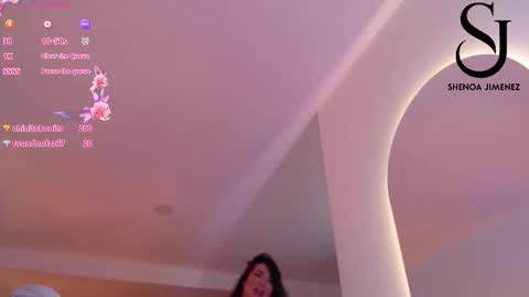 Snapshot of candyshe chatting on September 30, 5:29 am Shenoa Jimenez online show from September 30, 5:29 am