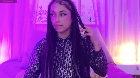 cane  online show from May 13, 1:32 pm