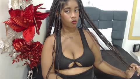 canelafierce online show from February 4, 9:31 pm