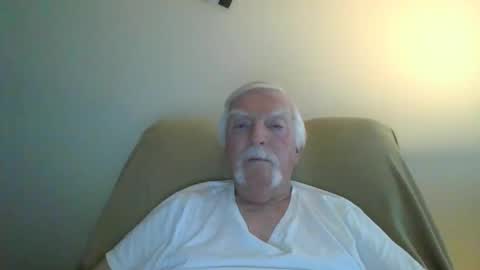 capecod21 online show from December 21, 1:42 pm