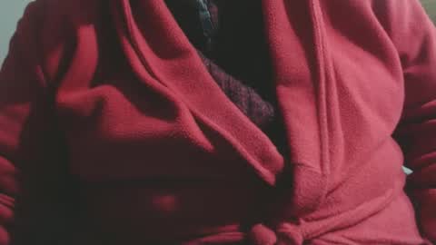 Snapshot of capitanfuturo44 chatting on October 5, 6:59 pm Cinzia ex regina online show from October 5, 6:59 pm