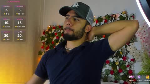 caprywilliams online show from December 19, 12:56 pm