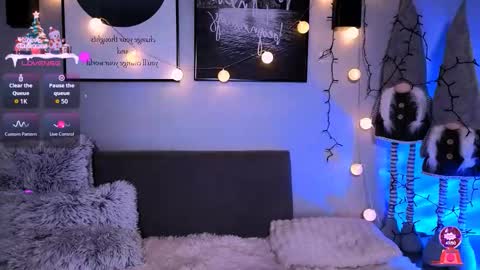     .         .  online show from December 18, 12:00 pm