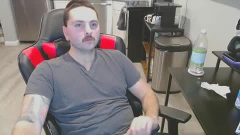 cardi_beans online show from January 4, 5:58 am