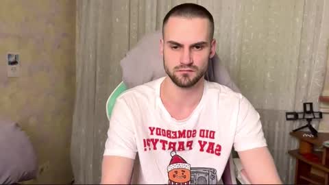 Cari online show from December 4, 7:13 pm