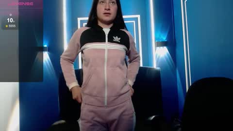 Carito online show from November 17, 3:42 am