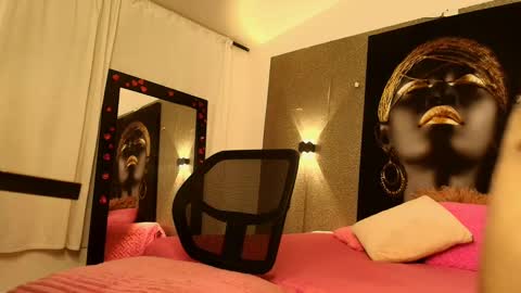 carla and robert online show from March 5, 12:27 am