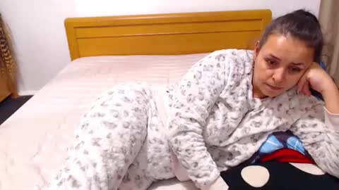 carlasweet00 online show from November 25, 6:34 am