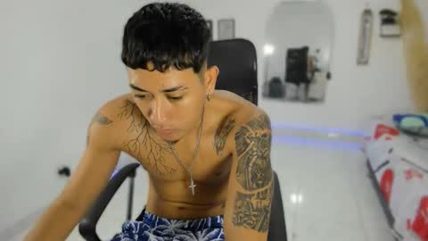 master online show from November 10, 4:54 pm