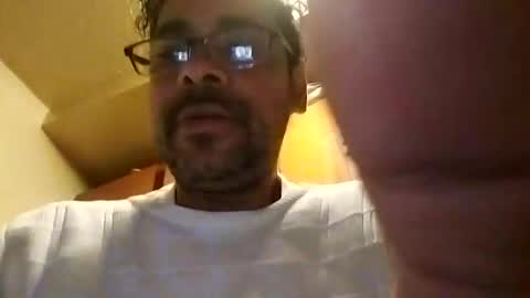 carloslove1972 online show from January 23, 11:26 pm