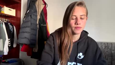 Carlotta4you  online show from January 8, 11:10 am