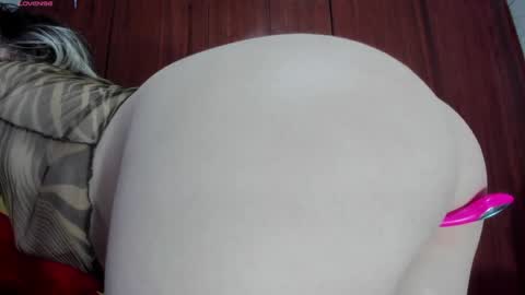 carly grasso  online show from April 8, 7:22 am