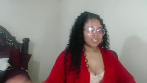 CARAMEL xoxo online show from April 29, 11:20 pm