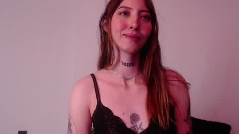 carmennrusso online show from June 17, 7:08 pm