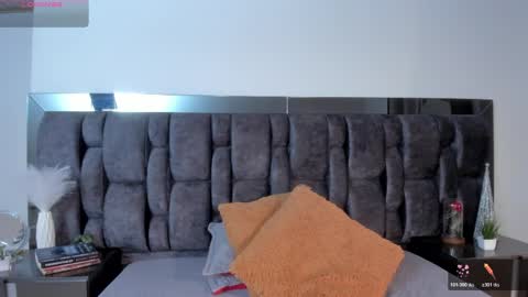 Carol  online show from April 8, 3:09 am