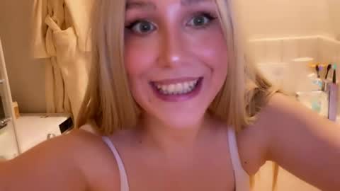 carol_may_ online show from June 7, 7:13 am
