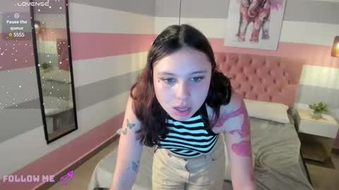 Snapshot of carol_pinter chatting on February 24, 6:26 pm Carol  online show from February 24, 6:26 pm