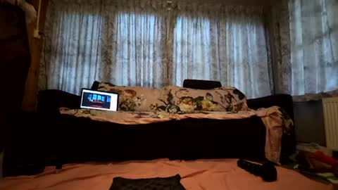 Vincent Olsen Norg online show from July 4, 6:22 pm