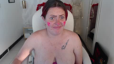 Carolin  online show from January 25, 9:26 am