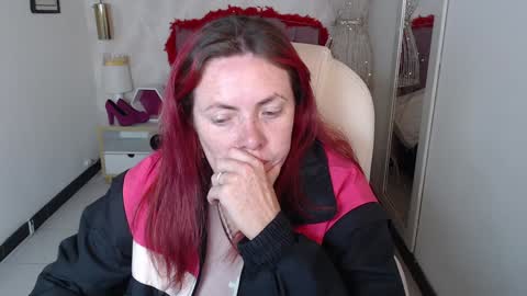 Carolin  online show from December 28, 3:15 am