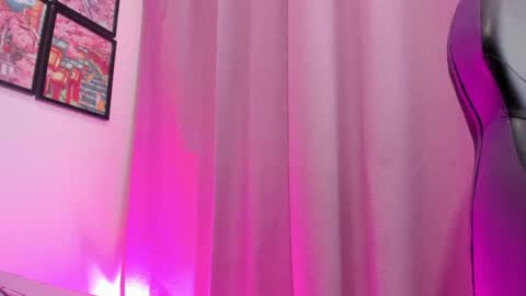 Carolina  online show from March 29, 11:17 pm