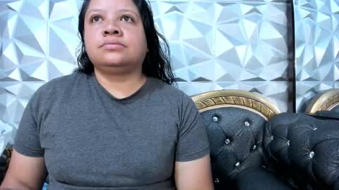 Angie Carolina online show from March 2, 7:09 pm