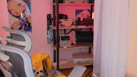 Mira online show from April 8, 5:43 am