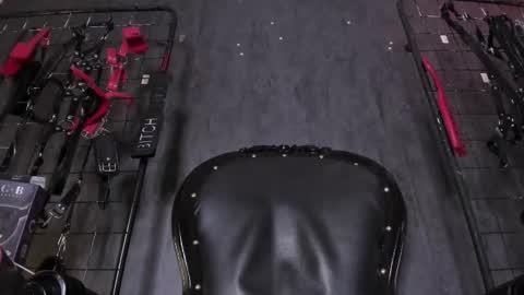 carolina online show from November 30, 12:40 am