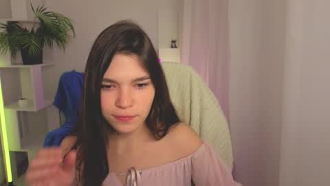 Caroline online show from October 5, 5:27 am