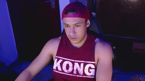 Snapshot of casas_oom chatting on March 9, 5:11 am online show from March 9, 5:11 am