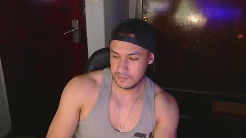 Snapshot of casas_oom chatting on December 7, 5:10 am online show from December 7, 5:10 am