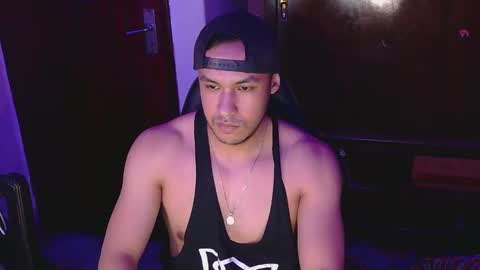 Snapshot of casas_oom chatting on February 9, 8:43 am online show from February 9, 8:43 am