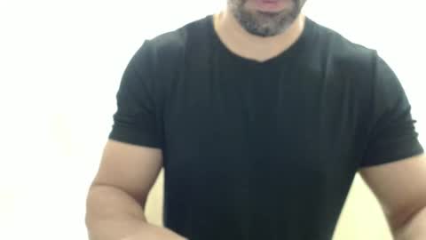 cashmastermuscle77 online show from May 25, 11:27 am