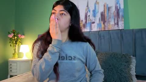 cassie_bloom online show from April 11, 4:06 am