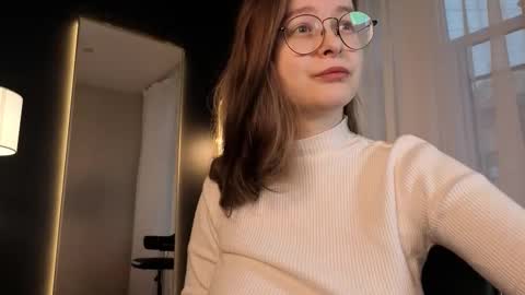 assie online show from November 13, 12:41 pm